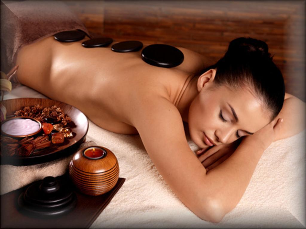 Wine & Wellness Hotel Besedni Dum Valtice Εξωτερικό φωτογραφία